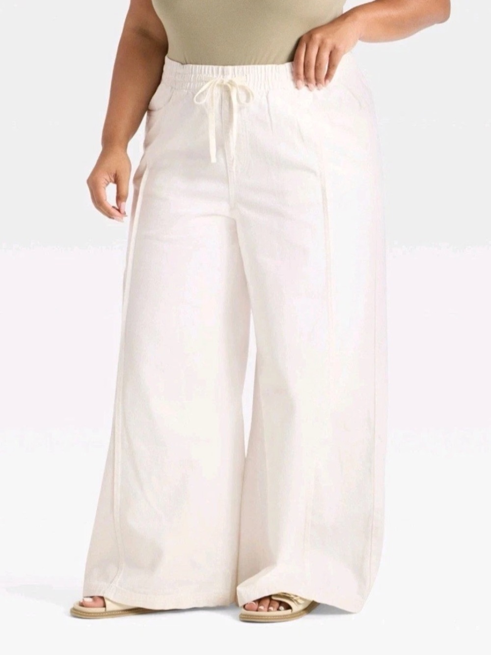 2X Universal Thread Wide Leg Drawstring Pants in Cream